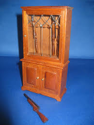 From the finest usa made wood gun cabinets, to the latest biometric gun safes and more. 231 Large Gun Cabinet