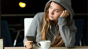 Ranging from apps for improving wellbeing, to those focused on specific mental illnesses, the last few years have seen there is no such safety net for mental health apps, he says. Are Swipe Left Dating Apps Bad For Our Mental Health Bbc News
