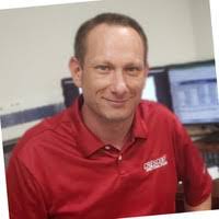 Chris Petsch's Instagram, Twitter & Facebook