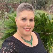 Becca Holmes (beccaholmies)