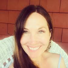 Lindsay Szwed-RE/MAX Suburban