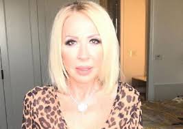 ¿estás buscando las últimas noticias sobre laura bozzo? A Laura Bozzo Le Dicen Vieja Momia Y Ella Se Siente Regia Y Se Burla Alerta Bogota