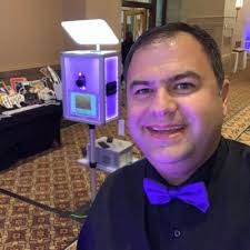 Jon Luckey (@luckey_jon)