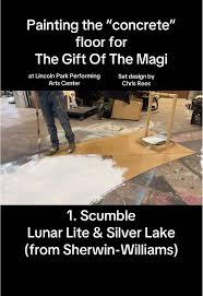 I always have fun getting to paint cool textures like this 🎨  @LincolnParkArts @sherwinwilliams #scenicartist #theatrical #scenicpainting  #fauxpainting