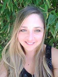 Alicia Dirksen's Instagram, Twitter & Facebook