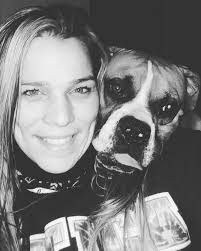 Guess he likes momma today...💘