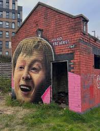A new mural has appeared in Yoker 😂