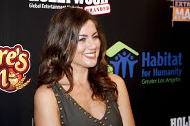Jillian harris helps rebuild a home for an upcoming episode of extreme makeover: Jillian Harris Is A Doting Mom Of Two Sweet Kids Inside The Hgtv Star S Personal Life