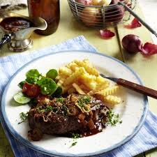 Rumpsteak Mit Bier Zwiebel Sosse Rezept Lecker Rindersteak Rezept Schweinebraten Rezept Rumpsteak Rezept