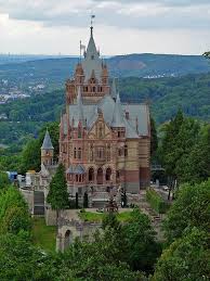 The ruin of castle drachenfels, a 12th century castle, is situated on the mountain drachenfels in the siebengebirge. Konigswinter Castle Drachenfels Germany Castles Castle Beautiful Castles