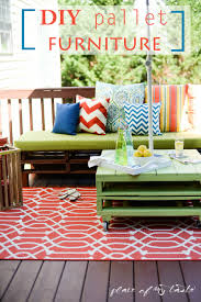 These outdoor pallet projects will also sharpen your woodworking skills while producing backyard accents the family will enjoy! 20 Diy Pallet Patio Furniture Tutorials For A Chic And Practical Outdoor Patio Cute Diy Projects