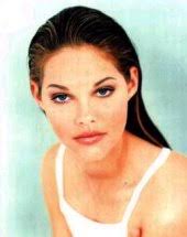 The Deanna Wright Fan Page