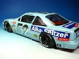 It took place on 2 may 1993 at the circuito de jerez. 1990 Pontiac Grand Prix Monogram 1 24 Von Thomas Lutz