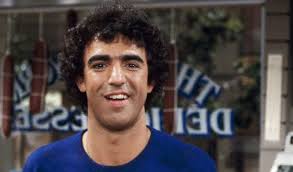 Actor Jay Thomas Dead at 69