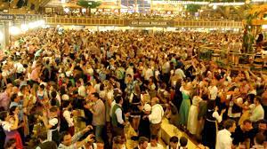 Oktoberfest - Munich - Zicke Zacke Zicke Zacke Hoi Hoi Hoi - YouTube