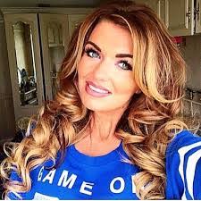 Kelly Flanagan's Instagram, Twitter & Facebook