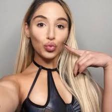 Mary Lou Nicola in people