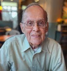 Charles Gainous's Instagram, Twitter & Facebook