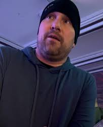 Anyone know this “cop”? : r/missoula