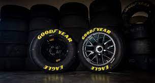The tires are all sponsored by goodyear. Nascar Moving To Single Lug Nut Design For Next Gen Car Nascar