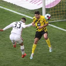 Jüngste deutsche skaterin inspiriert die konkurrenz. Bvb Frankfurt Eigentor Und K O Schlag Champions League Futsch Bvb