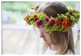 Check out gsolton's collection midsommarkrans midsommarkrans. Bind En Midsommarkrans Sa Gor Du