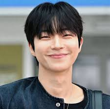 Hwang In Youp ticket cutie