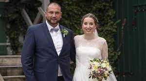 Hochzeit Auf Den Ersten Blick Ist Melissa Schwanger Hochzeit Auf Den Ersten Blick Kleid Hochzeit Hochzeit