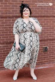 Stand Out At Derby With A Snake Print Outfit Idea From Plus Size Louisville Blogger Authentically Emmie See M Spring Outfits Casual Fashion Plus Size Fashion
