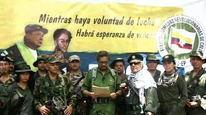 The fuerzas armadas revolucionarias de colombia (farc) declared their insurgency in 1964 and did not sign a peace agreement with the government of colombia (goc) until 2016. Farc Guerilla In Kolumbien Nimmt Kampf Wieder Auf Telepolis