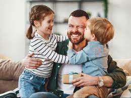 Father's day is almost upon us, and with it comes a chance to spoil any special dads in your life. 2qvvmkn Lcprrm
