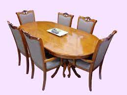 Presenting, the oval dining table that can seat up to 6 people comfortably. Roshley 6 Seat Oval Table Dining Room Set