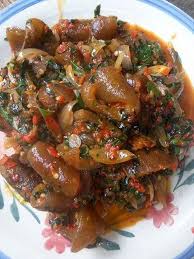 Ponmo Alata Suesue If Only You Can Picture This On A Plate Of Rice Yum Michaela Ponmo In 2020 African Food West African Food African Recipes Nigerian Food