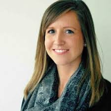 Kandice Pierce's Instagram, Twitter & Facebook