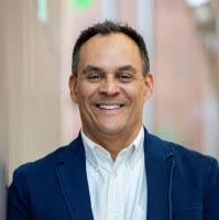 100+ profilů „Morera“