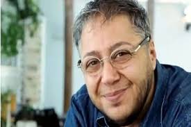 ظاهر جدید مازیار لرستانی در کنار مادرش