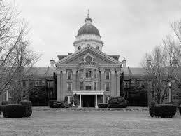 Haunted Insane Asylum Photos And Stories Haunted Hospital Haunted Places Haunted Asylums