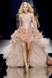 Such a looks incredibly modern, fabulous and gives you a chance to show off those killer heels you are wearing. High Low Wedding Dresses