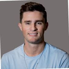 Ryan Bettencourt's Instagram, Twitter & Facebook