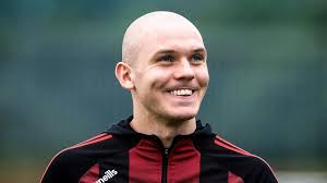 Rotherham boss Paul Warne says Georgie Kelly 'getting closer' to first  start