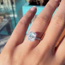 This Is How Much Brits Now Spend On Engagement Rings Refinery29uk Engagement Ring Cost Big Wedding Rings Wedding Ring Cost