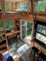 68 Wonderful Rustic Tiny House Design Ideas That You Need To Have Rustichousedesign Rustichous Tiny House Interior Design Tree House Interior Tiny House Loft