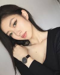 加拿大的网络美女Vicki Phan-步行街主干道-虎扑社区