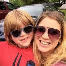 Amanda Scattergood (mandiscattergood)