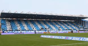 Benvenuti nella fan page bianconera juventus stadium. Spal Fans Issue Warning Pre Juventus Do Not Wear Black And White Outside Of The Away Section Forza Italian Football