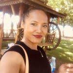 Adriana Hampton's Instagram, Twitter & Facebook