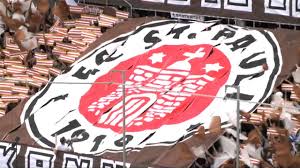 Und wir machen das, was uns spaß macht und wollen euch das anbieten, was uns und den verein. Fc Saint Pauli Shefalitayal