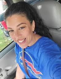 Hey everyone!! I'm Alaina I live in suffolk county And im a huge bills  fan!!