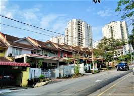 There is a shortage of affordable housing in malaysia with only a quarter of houses launched nationwide from 2016 to march last year priced under rm250,000, a news portal reported today. Post Covid 19 What Is The Reality For Malaysian Home Buyers How Can The Government Boost Homeownership Iproperty Com My