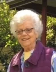 Barbara Kemper's Instagram, Twitter & Facebook